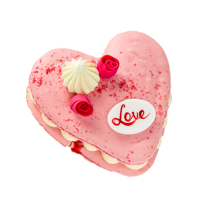 Торта макарон Сърце ягода